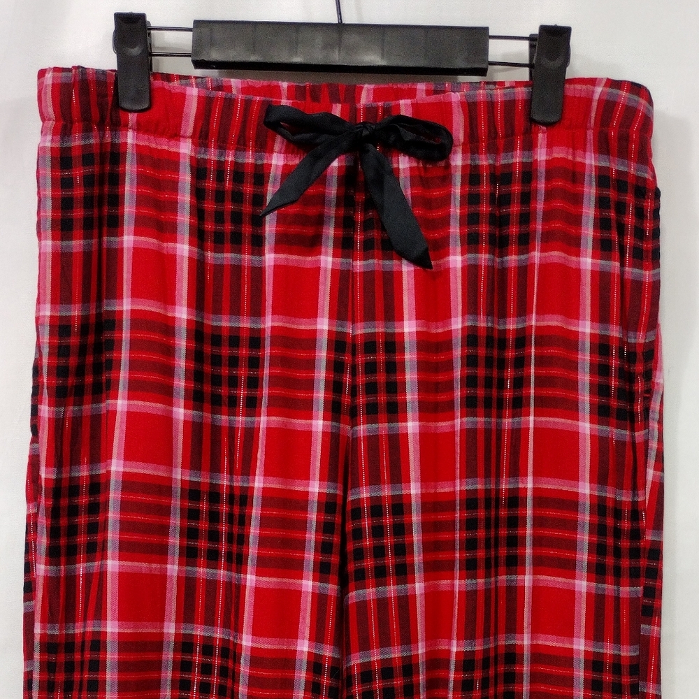 Victoria's Secret Flannel Long Pajama Set Women's M Red Black Holiday Retro Y2K - Picture 10 of 15
